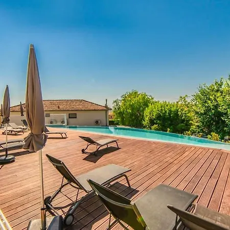 דירה A7- 2 Bdr Sea & Mountain View - Ac, Parking, Pool & Terrace
