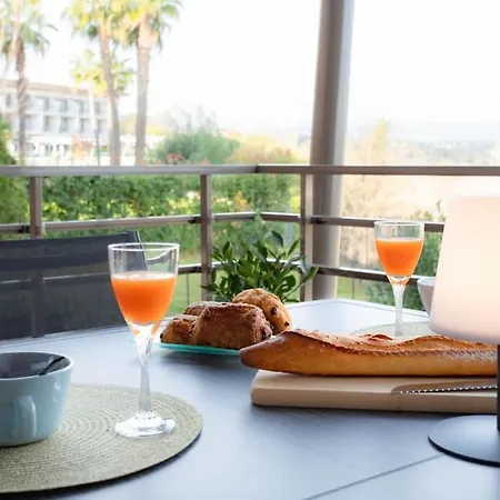 شقة A7- 2 Bdr Sea & Mountain View - Ac, Parking, Pool & Terrace