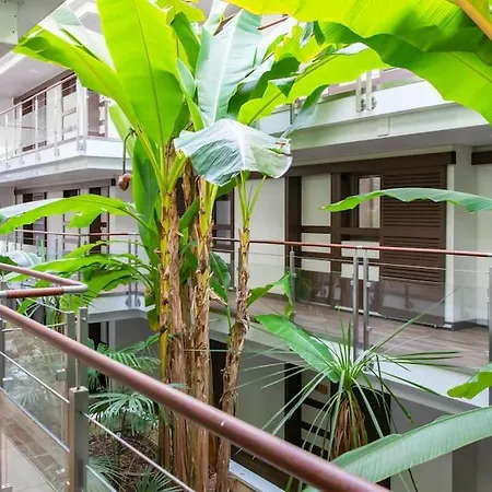 A7- 2 Bdr Sea & Mountain View - Ac, Parking, Pool & Terrace