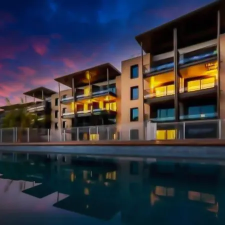 A7- 2 Bdr Sea & Mountain View - Ac, Parking, Pool & Terrace