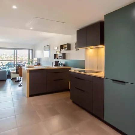 A7- 2 Bdr Sea & Mountain View - Ac, Parking, Pool & Terrace Appartement