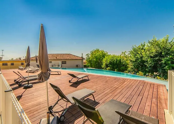 شقة A7- 2 Bdr Sea & Mountain View - Ac, Parking, Pool & Terrace