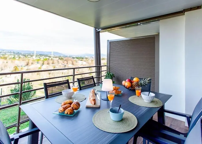 A7- 2 Bdr Sea & Mountain View - Ac, Parking, Pool & Terrace شقة أنتيب
